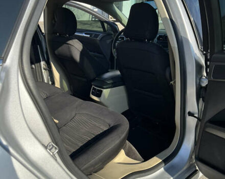 Серый Форд Фьюжн, объемом двигателя 2.5 л и пробегом 275 тыс. км за 9000 $, фото 11 на Automoto.ua