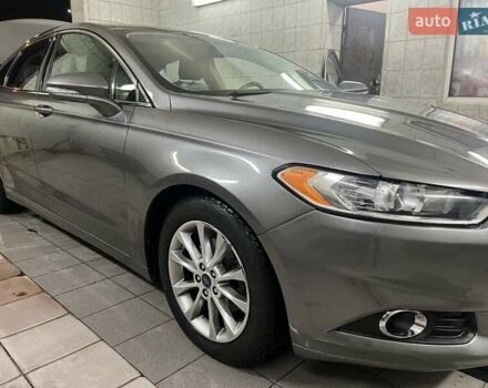 Серый Форд Фьюжн, объемом двигателя 2 л и пробегом 145 тыс. км за 10200 $, фото 7 на Automoto.ua