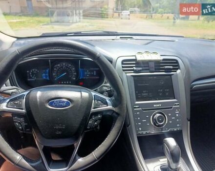 Серый Форд Фьюжн, объемом двигателя 2 л и пробегом 200 тыс. км за 8700 $, фото 5 на Automoto.ua