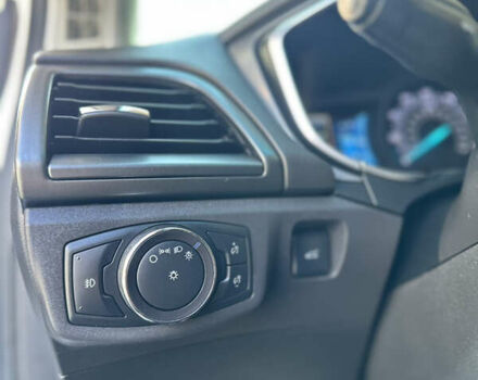 Сірий Форд Фьюжен, об'ємом двигуна 2 л та пробігом 188 тис. км за 11299 $, фото 13 на Automoto.ua