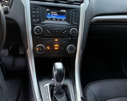 Сірий Форд Фьюжен, об'ємом двигуна 2 л та пробігом 175 тис. км за 11000 $, фото 8 на Automoto.ua