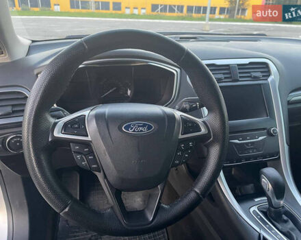 Форд Фьюжн 2014 в Черновцах на Automoto.ua Серый Форд Фьюжн, объемом двигателя 2.49 л и пробегом 230 тыс. км за 9300 $, фото 6 на Automoto.ua