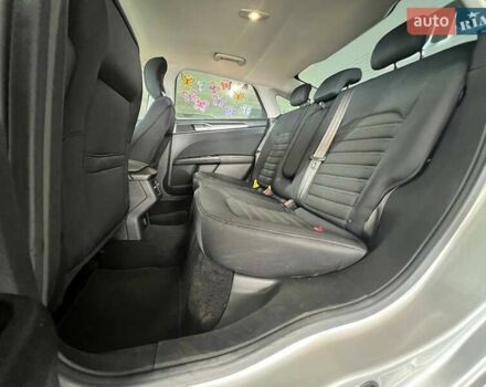 Форд Фьюжн 2014 в Одессе на Automoto.ua Серый Форд Фьюжн, объемом двигателя 1.5 л и пробегом 216 тыс. км за 9299 $, фото 24 на Automoto.ua