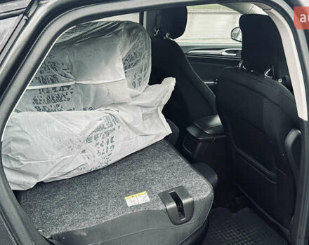 Серый Форд Фьюжн, объемом двигателя 2.49 л и пробегом 203 тыс. км за 8900 $, фото 12 на Automoto.ua