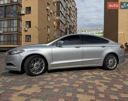 Сірий Форд Фьюжен, об'ємом двигуна 2 л та пробігом 152 тис. км за 11499 $, фото 5 на Automoto.ua