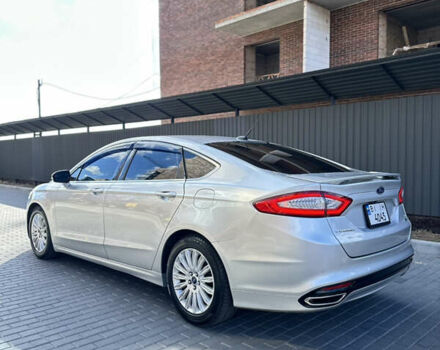 Сірий Форд Фьюжен, об'ємом двигуна 2 л та пробігом 188 тис. км за 11299 $, фото 16 на Automoto.ua