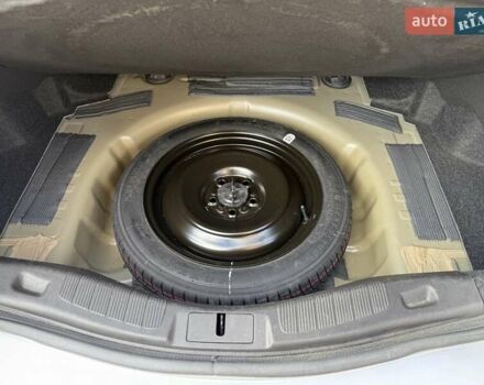 Сірий Форд Фьюжен, об'ємом двигуна 2 л та пробігом 152 тис. км за 11499 $, фото 32 на Automoto.ua