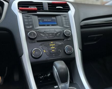 Серый Форд Фьюжн, объемом двигателя 2 л и пробегом 160 тыс. км за 8450 $, фото 15 на Automoto.ua