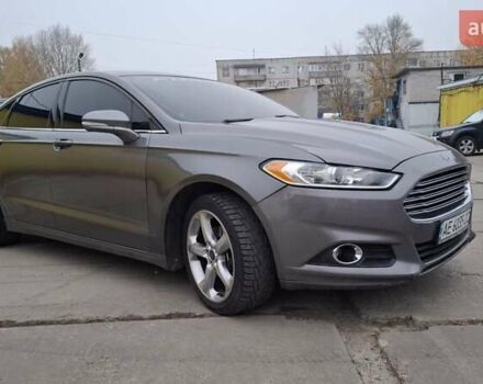 Серый Форд Фьюжн, объемом двигателя 2 л и пробегом 330 тыс. км за 8500 $, фото 5 на Automoto.ua