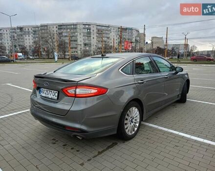 Серый Форд Фьюжн, объемом двигателя 2 л и пробегом 225 тыс. км за 10500 $, фото 7 на Automoto.ua