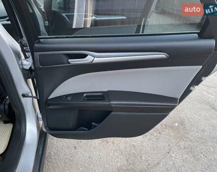 Серый Форд Фьюжн, объемом двигателя 2.49 л и пробегом 241 тыс. км за 9300 $, фото 11 на Automoto.ua