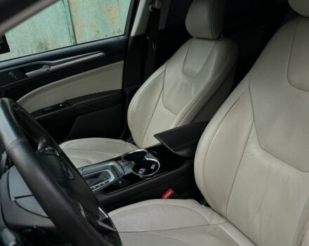 Форд Фьюжн 2014 в Чернигове на Automoto.ua Серый Форд Фьюжн, объемом двигателя 2 л и пробегом 192 тыс. км за 8700 $, фото 5 на Automoto.ua