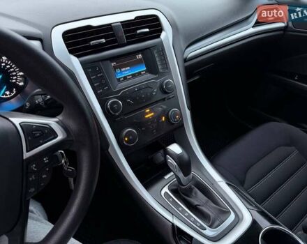 Серый Форд Фьюжн, объемом двигателя 2.5 л и пробегом 224 тыс. км за 9800 $, фото 51 на Automoto.ua