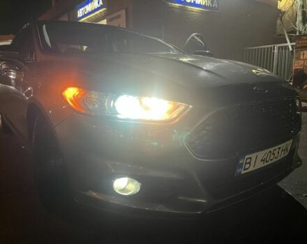 Сірий Форд Фьюжен, об'ємом двигуна 2 л та пробігом 145 тис. км за 10200 $, фото 3 на Automoto.ua