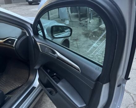 Сірий Форд Фьюжен, об'ємом двигуна 2 л та пробігом 261 тис. км за 8000 $, фото 9 на Automoto.ua