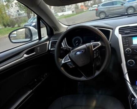 Сірий Форд Фьюжен, об'ємом двигуна 1.5 л та пробігом 211 тис. км за 8000 $, фото 13 на Automoto.ua