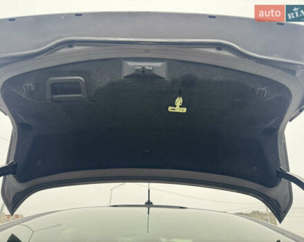 Сірий Форд Фьюжен, об'ємом двигуна 2 л та пробігом 303 тис. км за 9200 $, фото 25 на Automoto.ua