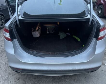 Сірий Форд Фьюжен, об'ємом двигуна 2 л та пробігом 261 тис. км за 8000 $, фото 12 на Automoto.ua