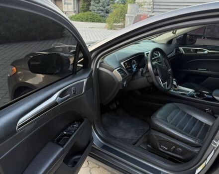 Сірий Форд Фьюжен, об'ємом двигуна 2 л та пробігом 175 тис. км за 11000 $, фото 18 на Automoto.ua