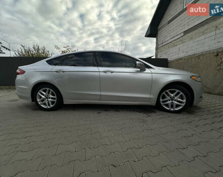 Серый Форд Фьюжн, объемом двигателя 2.5 л и пробегом 227 тыс. км за 8800 $, фото 12 на Automoto.ua