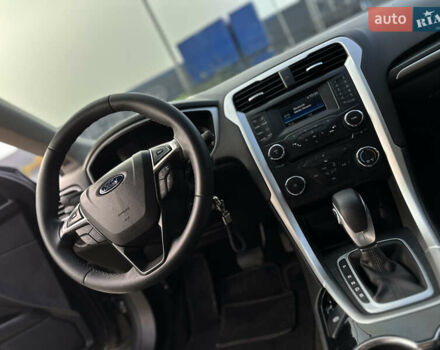 Серый Форд Фьюжн, объемом двигателя 2.49 л и пробегом 207 тыс. км за 10500 $, фото 8 на Automoto.ua