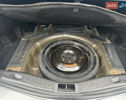 Сірий Форд Фьюжен, об'ємом двигуна 2 л та пробігом 303 тис. км за 9200 $, фото 26 на Automoto.ua