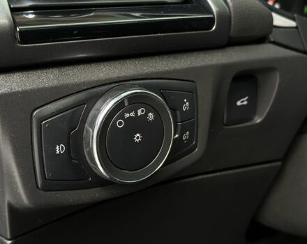 Серый Форд Фьюжн, объемом двигателя 2 л и пробегом 160 тыс. км за 8450 $, фото 12 на Automoto.ua