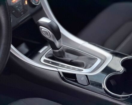 Серый Форд Фьюжн, объемом двигателя 2.5 л и пробегом 224 тыс. км за 9800 $, фото 14 на Automoto.ua