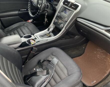 Сірий Форд Фьюжен, об'ємом двигуна 2.5 л та пробігом 181 тис. км за 9300 $, фото 11 на Automoto.ua