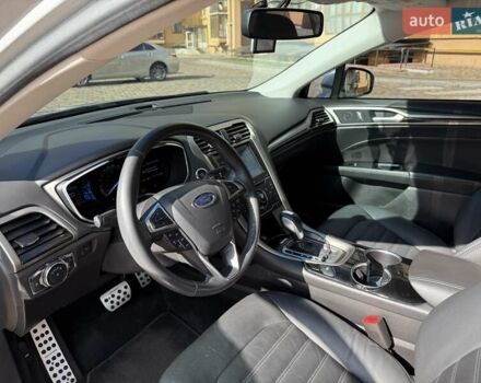 Сірий Форд Фьюжен, об'ємом двигуна 2 л та пробігом 152 тис. км за 11499 $, фото 38 на Automoto.ua