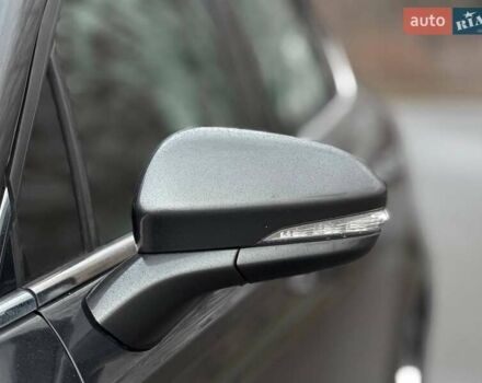 Серый Форд Фьюжн, объемом двигателя 2.5 л и пробегом 224 тыс. км за 9800 $, фото 7 на Automoto.ua