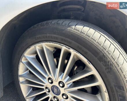 Серый Форд Фьюжн, объемом двигателя 2 л и пробегом 218 тыс. км за 9850 $, фото 11 на Automoto.ua