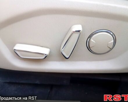 Серый Форд Фьюжн, объемом двигателя 2.5 л и пробегом 170 тыс. км за 9150 $, фото 12 на Automoto.ua