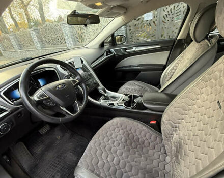 Серый Форд Фьюжн, объемом двигателя 2 л и пробегом 253 тыс. км за 10200 $, фото 6 на Automoto.ua