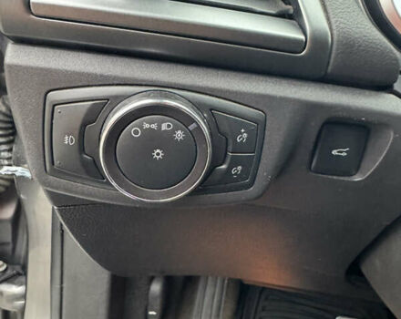 Сірий Форд Фьюжен, об'ємом двигуна 2 л та пробігом 303 тис. км за 9200 $, фото 12 на Automoto.ua