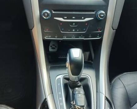 Серый Форд Фьюжн, объемом двигателя 2 л и пробегом 197 тыс. км за 12500 $, фото 3 на Automoto.ua