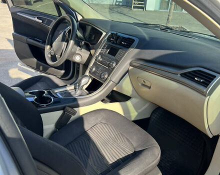 Серый Форд Фьюжн, объемом двигателя 2.5 л и пробегом 275 тыс. км за 9000 $, фото 14 на Automoto.ua