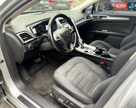 Серый Форд Фьюжн, объемом двигателя 2.49 л и пробегом 221 тыс. км за 8900 $, фото 8 на Automoto.ua