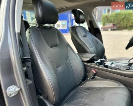 Сірий Форд Фьюжен, об'ємом двигуна 2 л та пробігом 144 тис. км за 11999 $, фото 99 на Automoto.ua