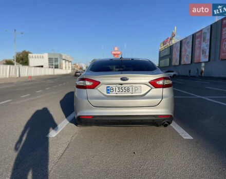 Форд Фьюжн 2014 в Полтаве на Automoto.ua Серый Форд Фьюжн, объемом двигателя 2 л и пробегом 235 тыс. км за 10499 $, фото 9 на Automoto.ua