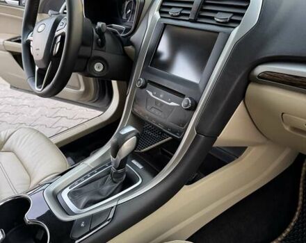 Сірий Форд Фьюжен, об'ємом двигуна 1.5 л та пробігом 170 тис. км за 9100 $, фото 28 на Automoto.ua