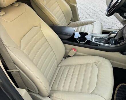 Сірий Форд Фьюжен, об'ємом двигуна 1.5 л та пробігом 170 тис. км за 9100 $, фото 27 на Automoto.ua