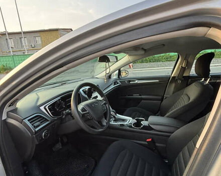 Серый Форд Фьюжн, объемом двигателя 2.5 л и пробегом 300 тыс. км за 8500 $, фото 6 на Automoto.ua