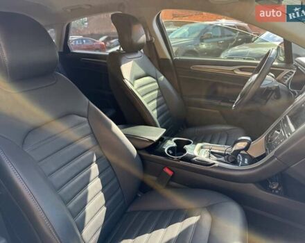 Сірий Форд Фьюжен, об'ємом двигуна 2 л та пробігом 152 тис. км за 11499 $, фото 44 на Automoto.ua