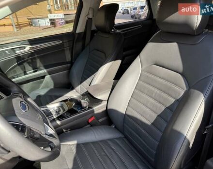 Сірий Форд Фьюжен, об'ємом двигуна 2 л та пробігом 152 тис. км за 11499 $, фото 43 на Automoto.ua