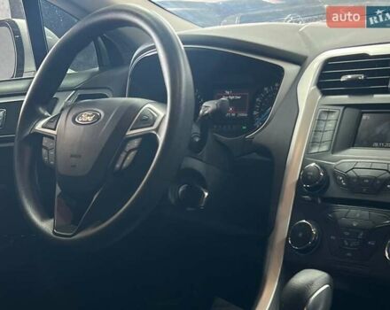 Форд Фьюжн 2014 в Одессе на Automoto.ua Серый Форд Фьюжн, объемом двигателя 1.5 л и пробегом 216 тыс. км за 9299 $, фото 7 на Automoto.ua