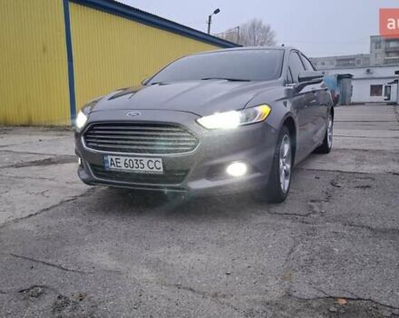 Серый Форд Фьюжн, объемом двигателя 2 л и пробегом 330 тыс. км за 8500 $, фото 2 на Automoto.ua