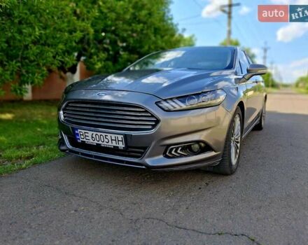 Сірий Форд Фьюжен, об'ємом двигуна 2 л та пробігом 193 тис. км за 10200 $, фото 5 на Automoto.ua