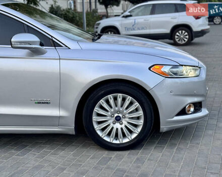 Форд Фьюжн 2014 в Одессе на Automoto.ua Серый Форд Фьюжн, объемом двигателя 2 л и пробегом 266 тыс. км за 12400 $, фото 10 на Automoto.ua