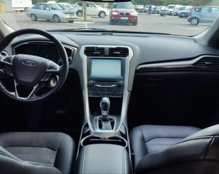 Сірий Форд Фьюжен, об'ємом двигуна 2 л та пробігом 197 тис. км за 12500 $, фото 6 на Automoto.ua